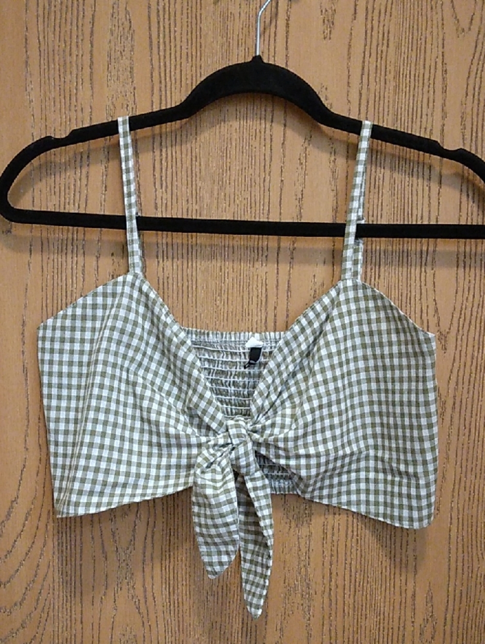 Zaful Olive and White Gingham Tie-Front Cami Crop Top
